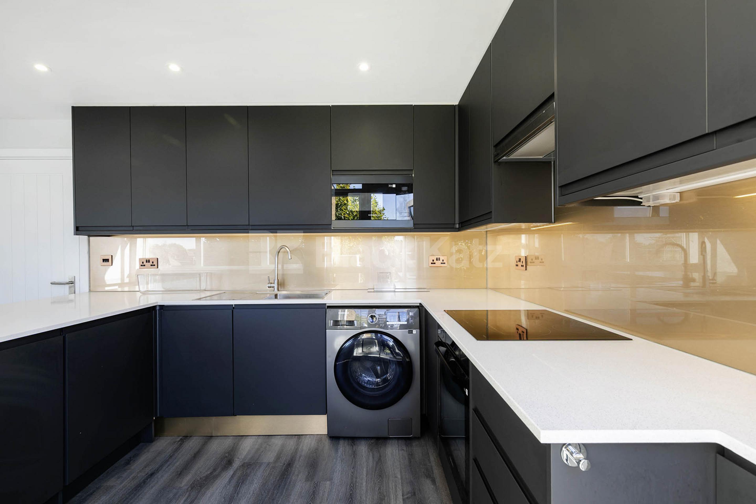 Modern Apartment The Oaks, Queens Park NW6